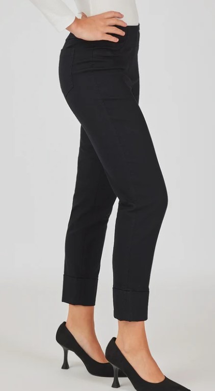 Side view of Bella black pant